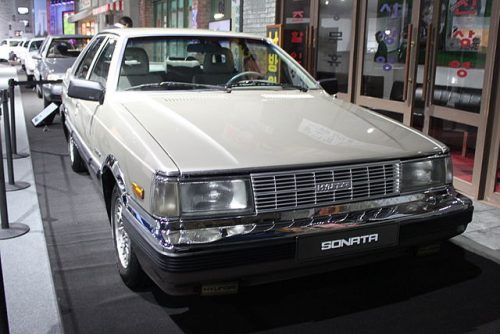 Hyundai Sonata First generation (Y) PDF manuals